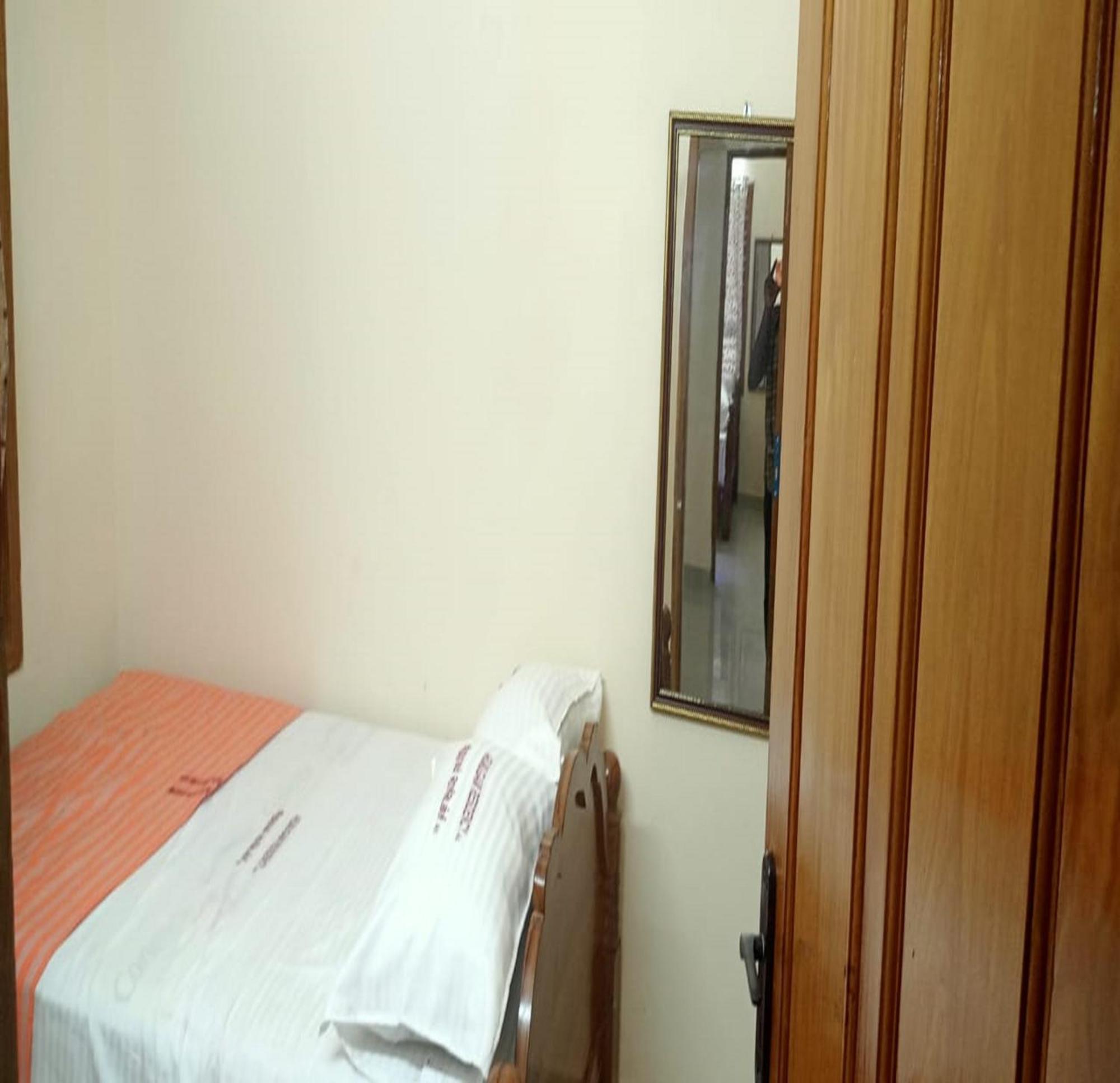 Arumugam Residency Ac Tiruchchendūr Esterno foto